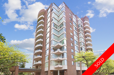 Sun-Penthouse Unit in Kerrisdale!